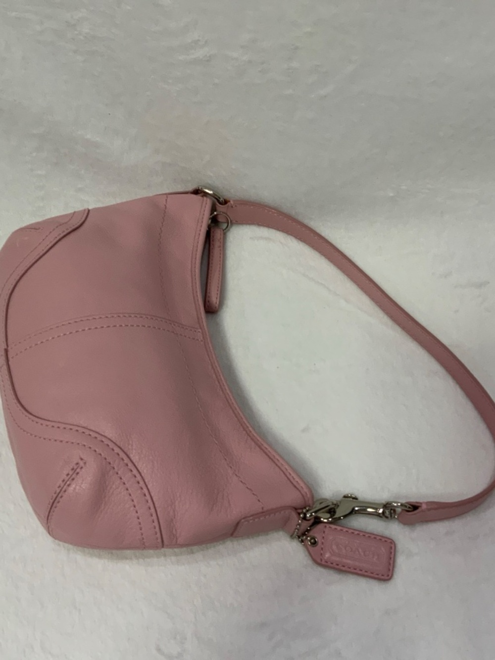 Vintage Coach Small Soho Light Pink Leather Shoulder Bag Purse Y2K, 4283 - Picture 8 of 11